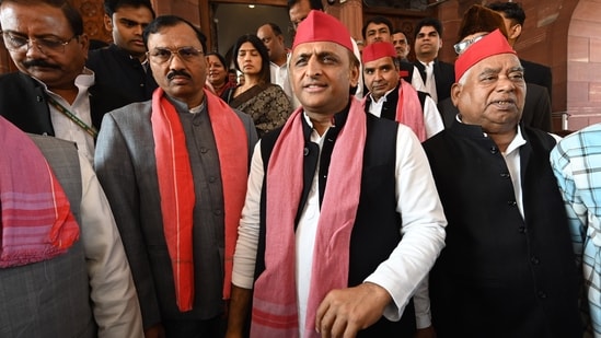 Akhilesh Yadav’s Powerful Response to Sambhal Violence