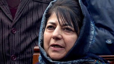 Mehbooba Mufti Advocates Age Relaxation for JK Police Aspirants