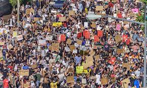 Farmers in Noida Demand Action Tells Delhi Is not Too Far : March Towards Parliament Looms