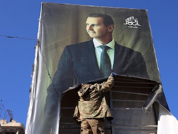 Assad Resigns: Russia Confirms