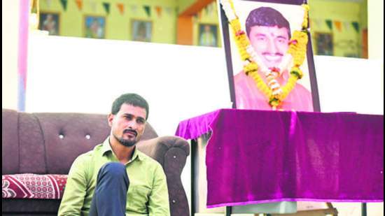 The brother of slain sarpanch Santosh Deshmukh at 1741069936656