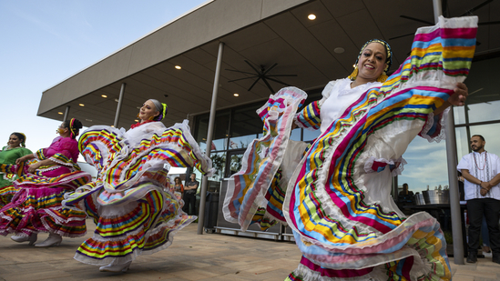 Cinco de Mayo 2025: Celebrating Culture with Stylish Fashion Trends