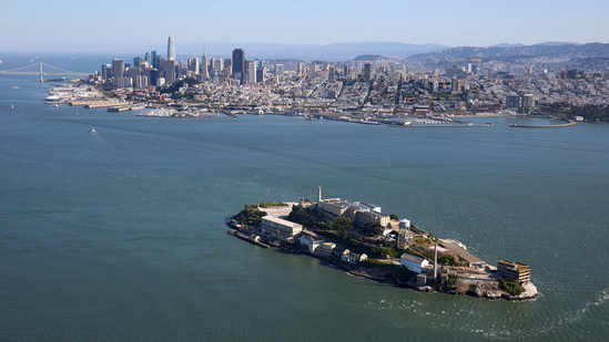 Trump Proposes Reopening Alcatraz to Combat Violent Crime